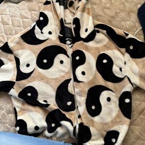 Tan Yin Yang fire and fleur crop hoodie